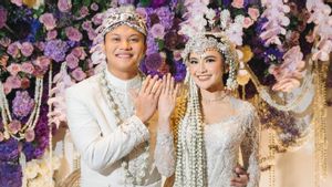 Rizky Febian And Mahalini Officially Married To Mas Kawin Gold And Money
