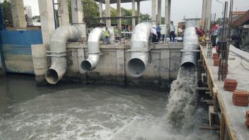 Install A Pump House, How The City Government Prevents Floods In Surabaya