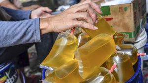 HET Dicabut Harga Minyak Goreng di Jember Rp25.000 per Liter
