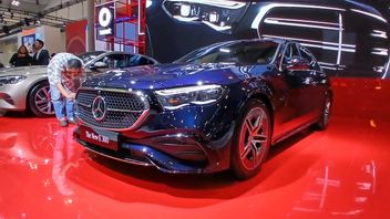 Inchcape Brings Two E-Class Variants to GIIAS 2024, Take Peek at the Differences
