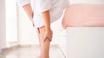 静脈瘤 多くの独立または座っている職業に潜んでいる、医師は予防策を思い出させる