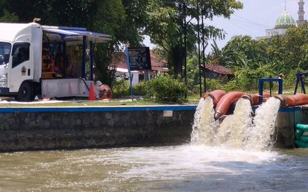 Pj Gubernur Jateng: 22 Mesin Pompa Dikerahkan Percepat Surutnya Banjir di Demak