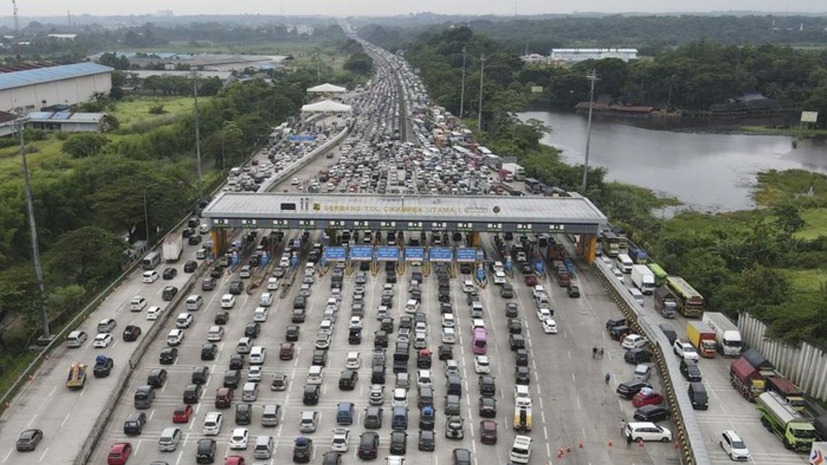 バックフローのピーク、ジャサ・マルガ:100万台の車両がジャボデタベックに戻る