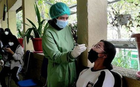 Sekolah Tatap Muka di Kalteng Tidak Dihentikan Meski Siswa Positif COVID-19