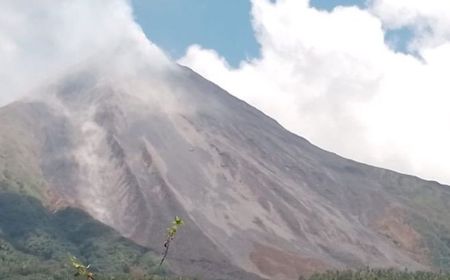 Guguran Lava Pijar Gunung Karangetang Sulut Mengarah ke Sejumlah kali