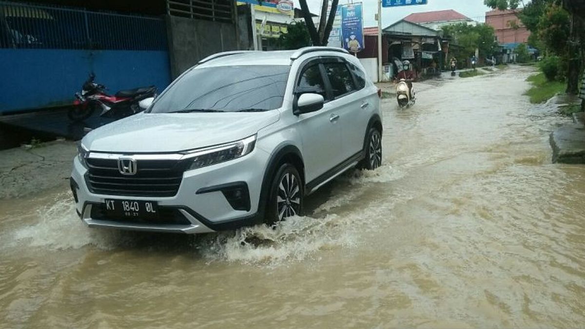 Lima Kabupaten di Kaltim Ini Diprakirakan Hujan Petir Rabu dan Kamis Esok