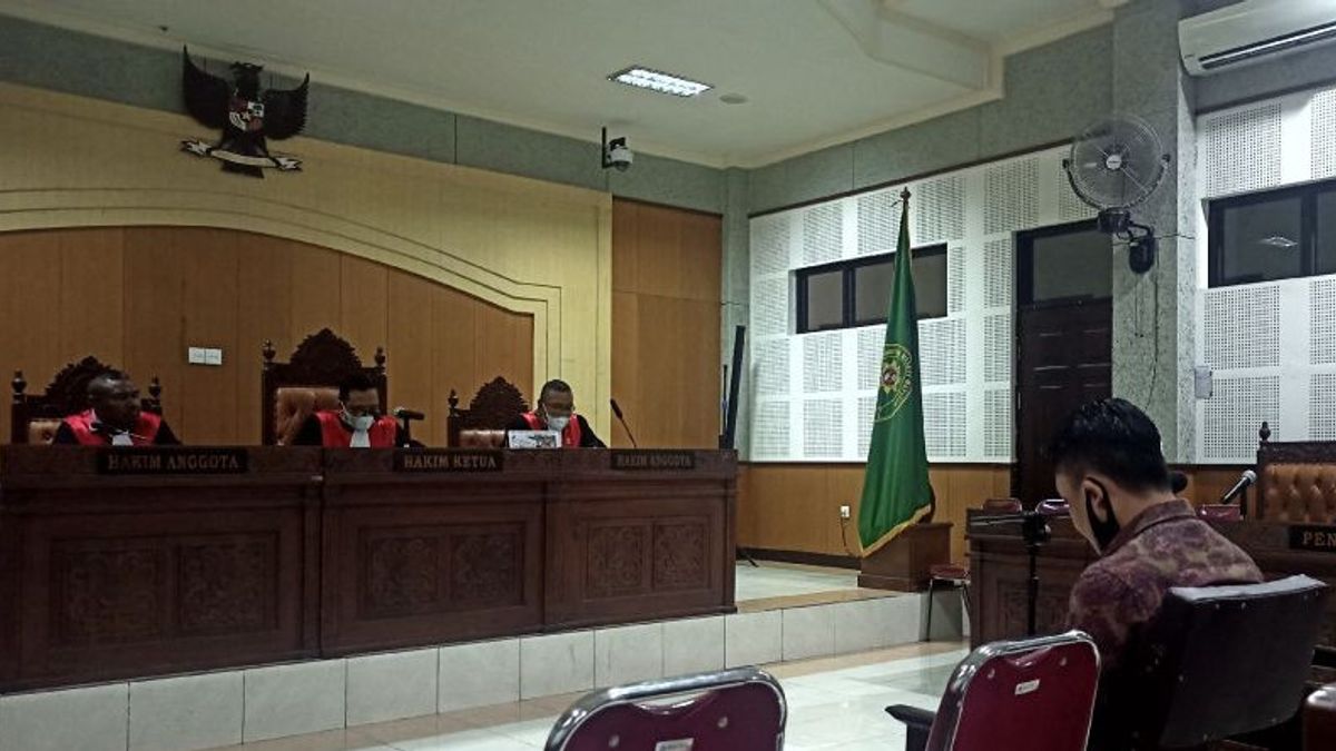 Judge Increases Sentence Convicted Of Corruption On The Stage Of The Sasak Tribe