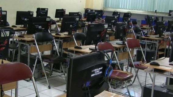 Parents Of Students In Surabaya Asked To Immediately Check CPDB Data Validation Before Closing June 2