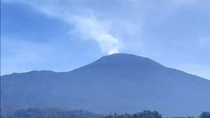 DPR Dukung Usulan Gunung Slamet Jadi Taman Nasional Demi Kembalikan Fungsi Ekologis Hutan