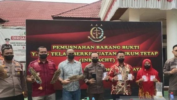 Barbuk 25 Crime案件被Kejari Dharmasraya West Sumatra摧毁,包括Togel案件