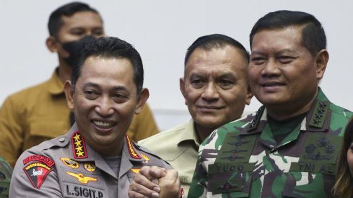 任命尤多·马戈诺为印尼武装部队指挥官可以使与国家警察的关系更加 “亲密”