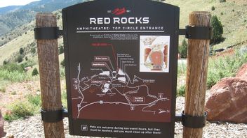 Amazon's Palm Scan At Red Rocks Amphitheater Gets Rejection From Artists, Here's Why!