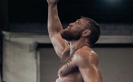 Conor McGregor Pamer Kecepatan Tangan Saat Latihan, Sinyal Siap Kembali Bertarung di UFC?