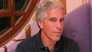 Apa Itu File Epstein yang Gemparkan Dunia?
