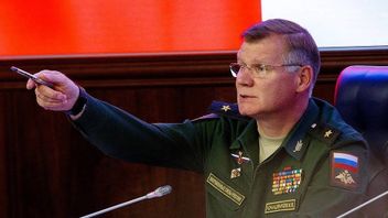 ウクライナの防空を無効化:ロシアはイズユム市の支配権を主張し、装甲車に武器庫を破壊する