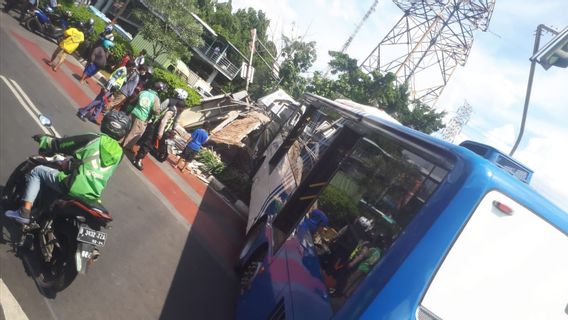 Transjakarta Accident Again， PDIP： Dislod Dirutnya！