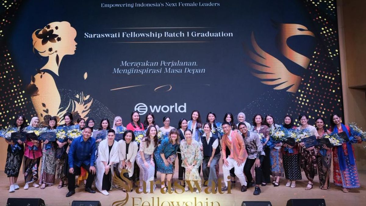 Saraswati Fellowship Print Future Leaders，在第1批中批准了30名年轻女性