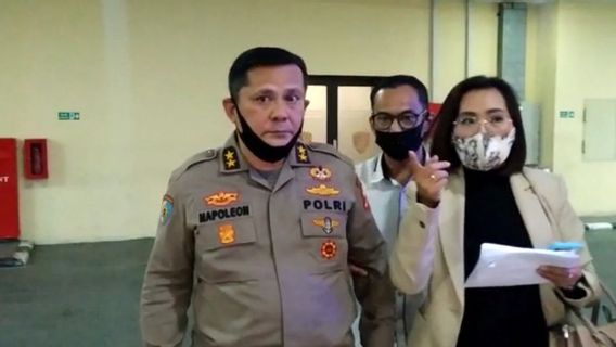 Sidang Praperadilan, Irjen Napoleon Minta Hakim Perintahkan Penyidik SP3 Kasus <i>Red Notice</i>