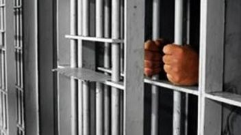 The Corruption Eradication Commission (KPK) Ensures That Corruptor Prisoners Get A Menu For Iftar And Decent Sahur In Detention