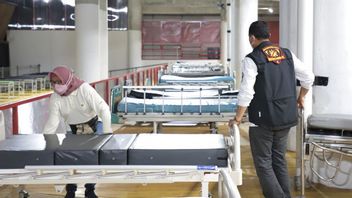 Le Gouvernement Local De Surabaya Prépare 100 Concentrateurs D’oxygène Pour Les Patients COVID-19 à L’hôpital Shooting Range