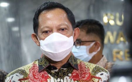 Mendagri Minta Kepala Daerah Berinovasi untuk Tingkatkan Vaksinasi