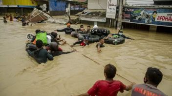 South Sumatra Police Mobile Brigade Forms Team To Overcome Floods In Palembang, Coordination Of Handling With BPBD