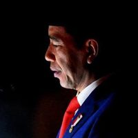 Bukan Ditertawakan, Permainan Terminologi Jokowi dalam Pengambilan Kebijakan Harus Dilawan