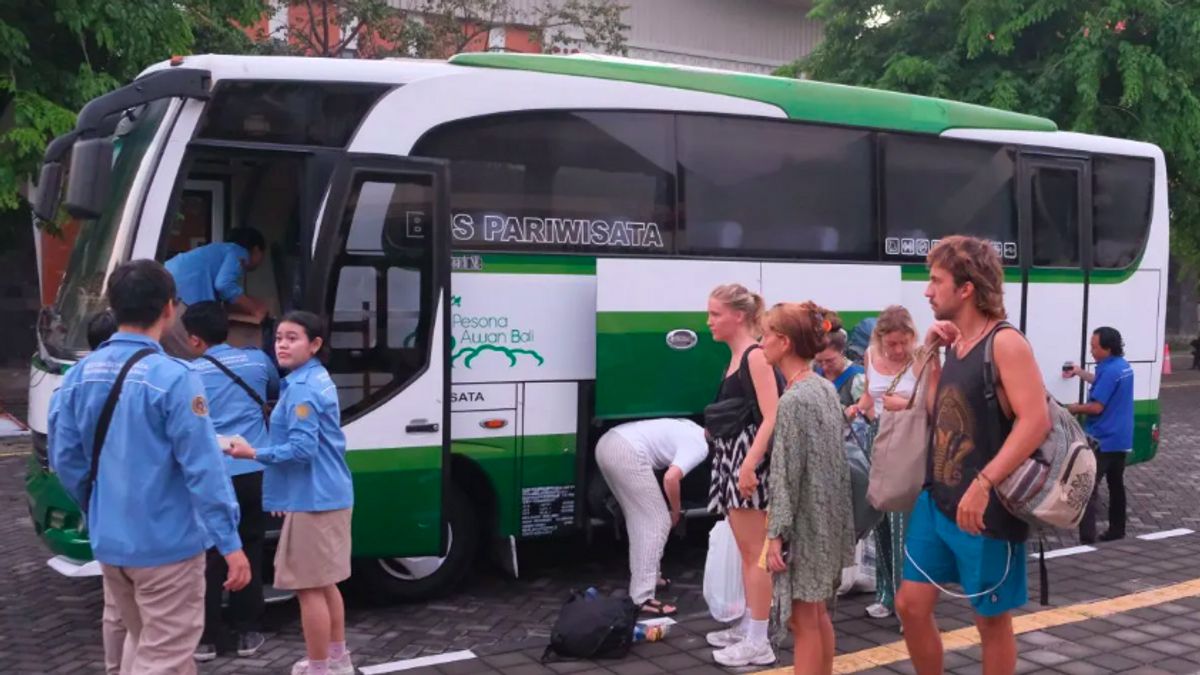 بريطانيا تصدر تحذيرا للسفر، وإندونيسيا مدرجة في قائمة الدول التي يجب توخ الحذر منها