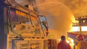 Kebakaran Hebat di Pelabuhan Jongor Tegal, 52 Kapal Ludes Dilalap Api