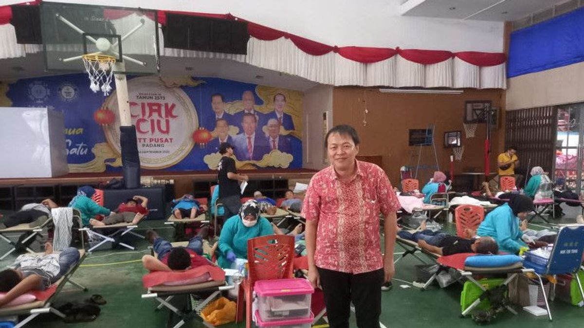 Komunitas Tionghoa di Padang Rayakan Imlek 2023 dengan Kegiatan Donor Darah