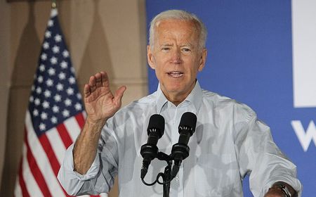 Sikap Twitter dan Facebook yang Melarang Artikel Biden, Bias atau Mencegah Hoaks?