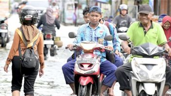  BMKG Prakirakan Sebagian Besar Indonesia Hujan Ringan Rabu Ini