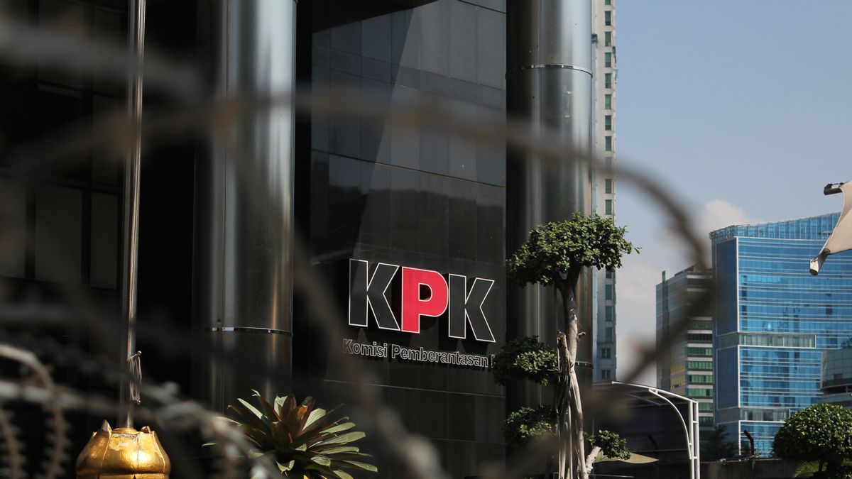 KPK Détient Le Commissaire Et Directeur D’Arta Niaga Nusantara Au Sujet De La Corruption Routière à Bengkalis