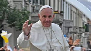 Tim Dokter yang Dipimpin Dua Profesor Sukses Mengoperasi Paus Fransiskus