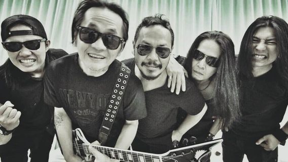 Buktikan Eksistensi, Jamrud Kembali dengan Lirik Konyol dalam Lagu <i>Hanya Teman?</i> 