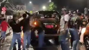 Viral! Mobil ASN Dirusak Massa Demo di DPR, Polisi Ungkap Kronologi