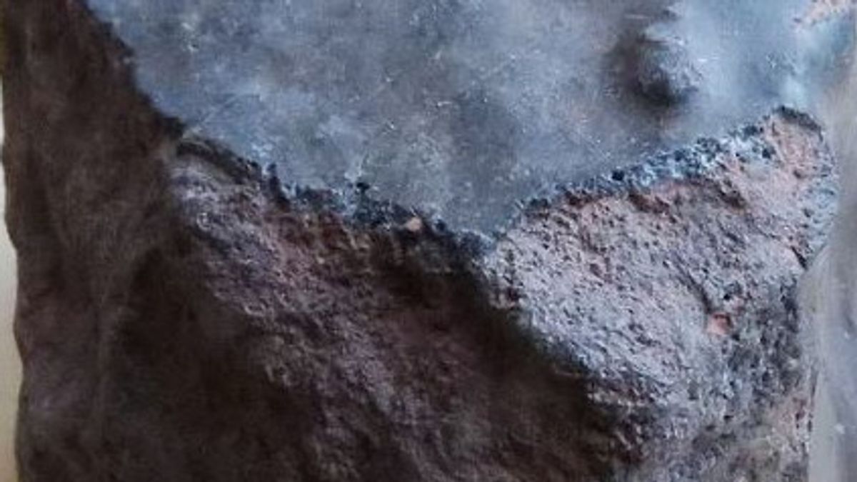 ブーメラン石の最初の発見:地球からの岩が宇宙に投げ込まれ、戻ってきた