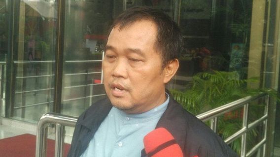 MAKI协调员Boyamin Saiman将访问KPK关于Banjarnegara Regent Budhi Sarwono的所谓TPPU