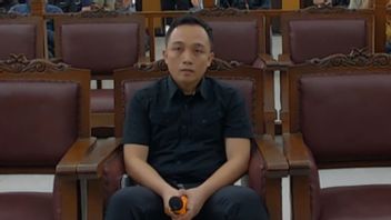 Hakim Sindir Ricky Rizal Pilih Adzan Romer Daripada Brigadir J Saat Penembakan Terjadi