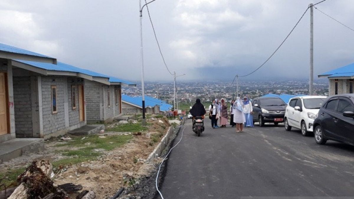 In 2021-2022, The Government Is Targeting To Build 3,050 Permanent Shelters For Earthquake Victims In Central Sulawesi