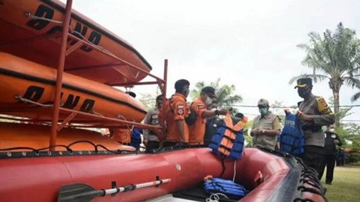 Lampung Ranks 16 Disaster Prone Areas, BPBD Will Enter Schools Form Of Volunteer Groups