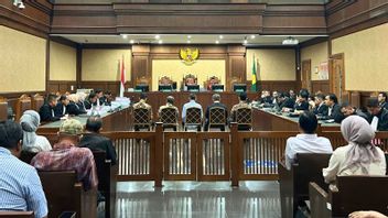 从法官席位到被告席位:PN Jaksel前主席因CPO贿赂案被判处15年徒刑