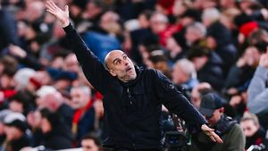 Menang atas Liverpool, Guardiola Langsung Peringatkan Arsenal: Banyak Hal Bisa Terjadi
