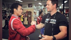 Mark Wahlberg Bakal Produseri Film Biografi Kedua Manny Pacquiao