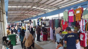 Commerce At Tanah Abang Market Back To Normal Ahead Of Christmas