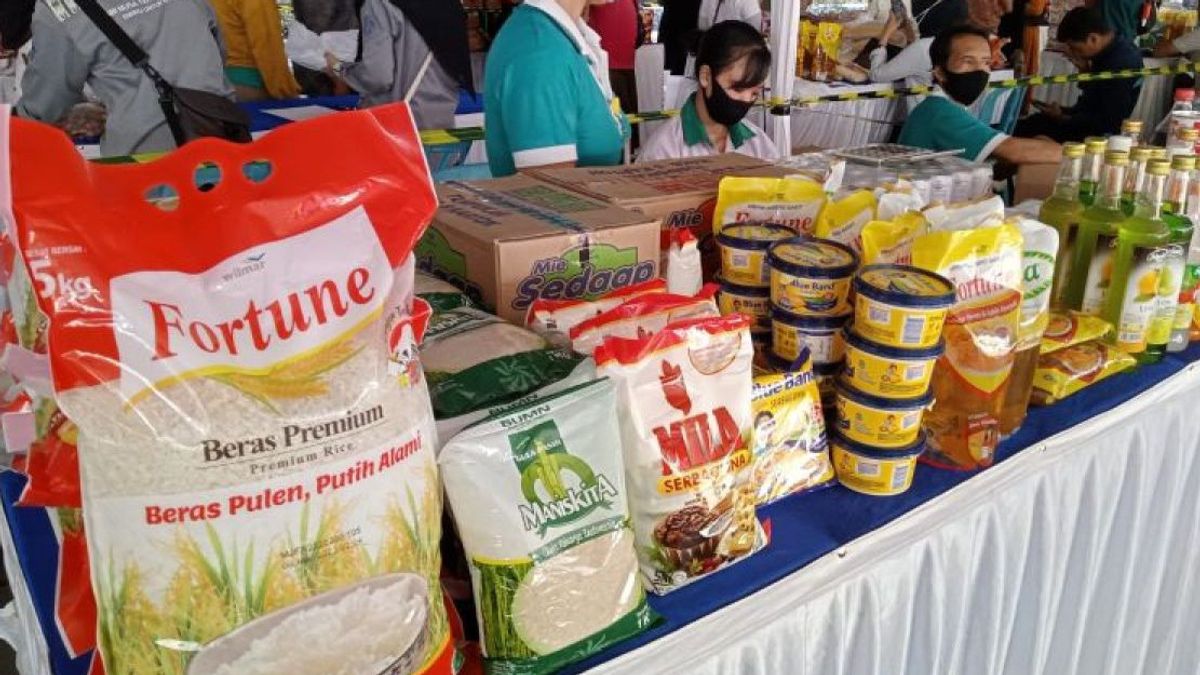 Stok Beras Premium di Ritel Modern Seret, Mendag: Peritel Lebih Hati-hati