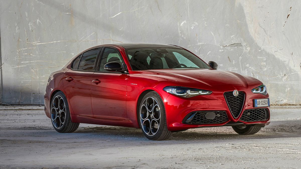 Maserati dan Alfa Romeo Beralih ke Kendaraan Listrik, Fokus Gunakan Baterai Besar
