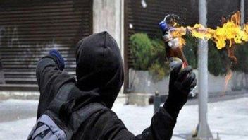 3 Pelajar Bawa Bom Molotov Diamankan Saat Demo Mahasiswa di Lampung