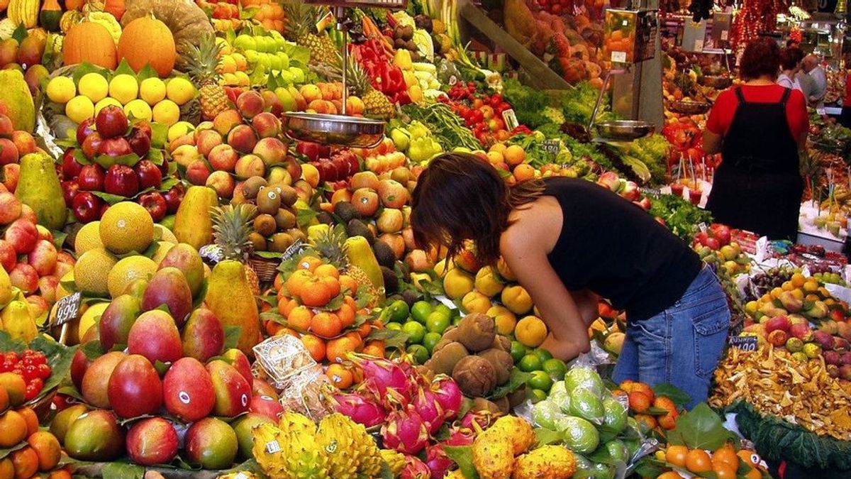 Worst Fruit For Gigi Triggers Color Change And Disposal