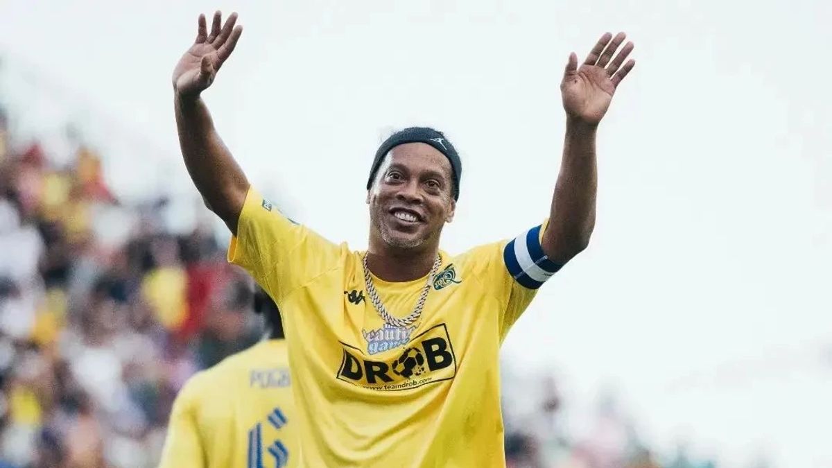 Mau Nonton Aksi Ronaldinho Bersama Klub Raffi Ahmad di Stadion Kanjuruhan? Cukup Bayar Rp50 Ribu